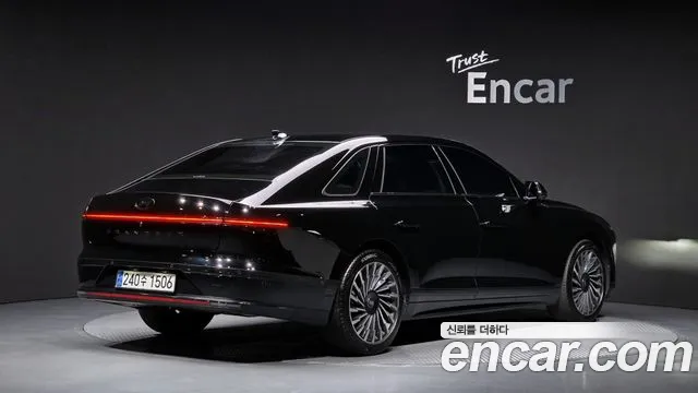 Hyundai Grandeur GN7 — Фото автомобиля 2