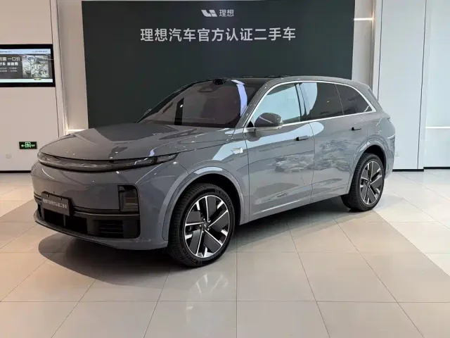 Фотография автомобиля — Li Auto L7