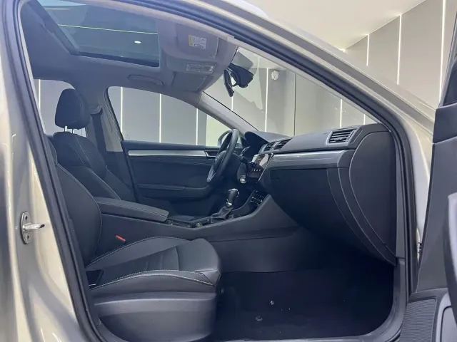 Skoda Superb — Фото автомобиля 5