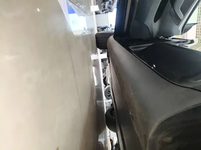 Tesla Model Y — Фото автомобиля 21