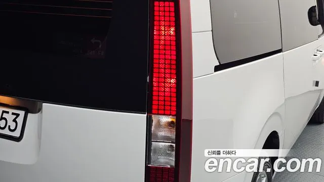 Hyundai Staria — Фото автомобиля 8