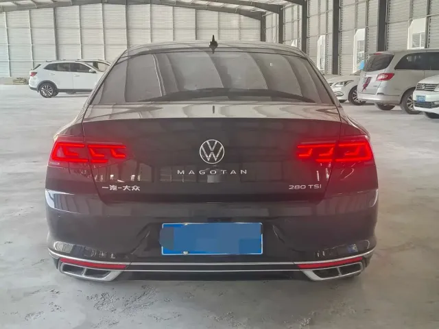Volkswagen Magotan — Фото автомобиля 14