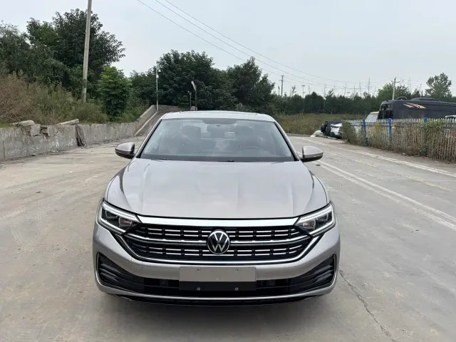Volkswagen Sagitar — Фото автомобиля 2
