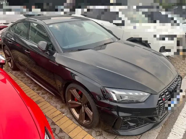 Audi RS 5 — Фото автомобиля 3