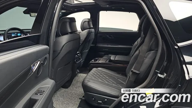 Genesis GV80 — Фото автомобиля 17