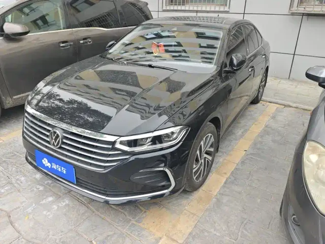 Фотография автомобиля — Volkswagen Lavida