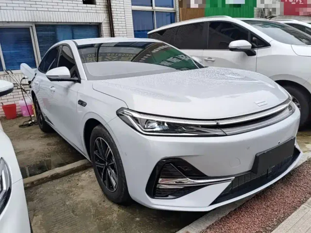 Geely Galaxy A7 — Фото автомобиля 3