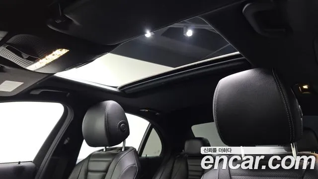 Mercedes-Benz E-Class — Фото автомобиля 26