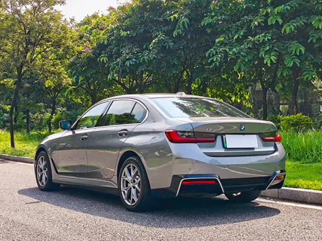 BMW BMW i3 2025 eDrive 35 L — Фото автомобиля 16
