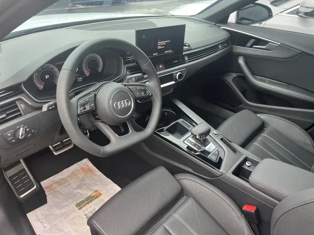 Audi A4L — Фото автомобиля 14