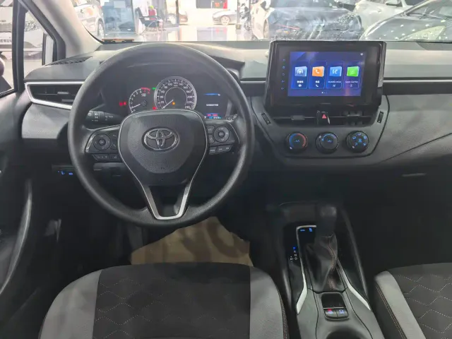 Toyota Corolla — Фото автомобиля 12