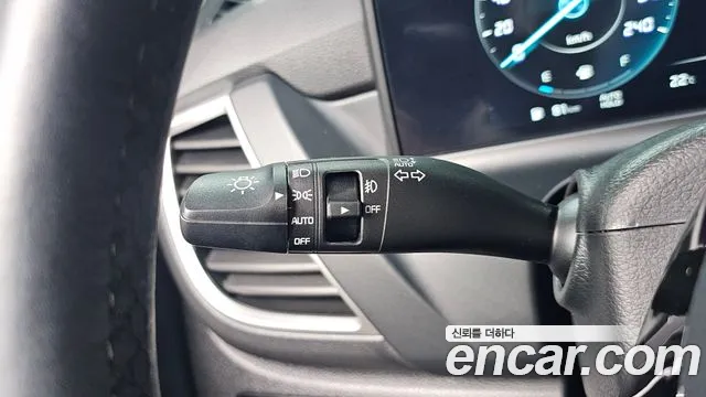 Kia Seltos New — Фото автомобиля 20
