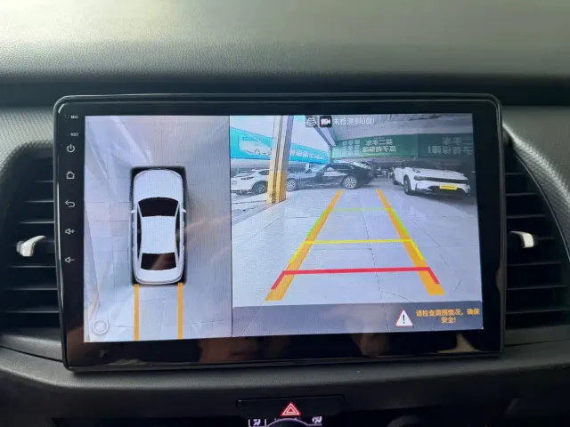 Honda Fit — Фото автомобиля 10