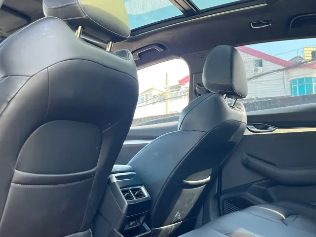 Geely Xingrui — Фото автомобиля 7