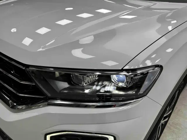Volkswagen T-Roc — Фото автомобиля 23