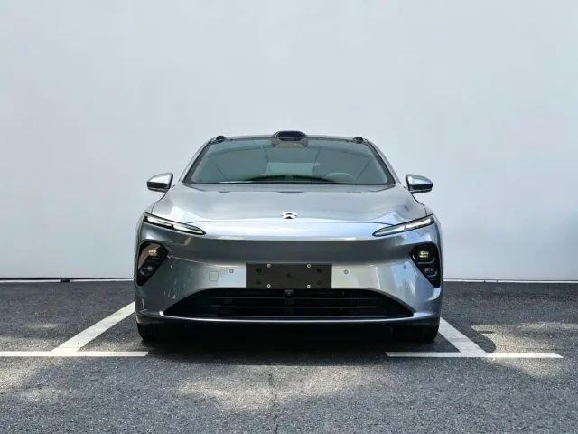Nio ET7 — Фото автомобиля 2