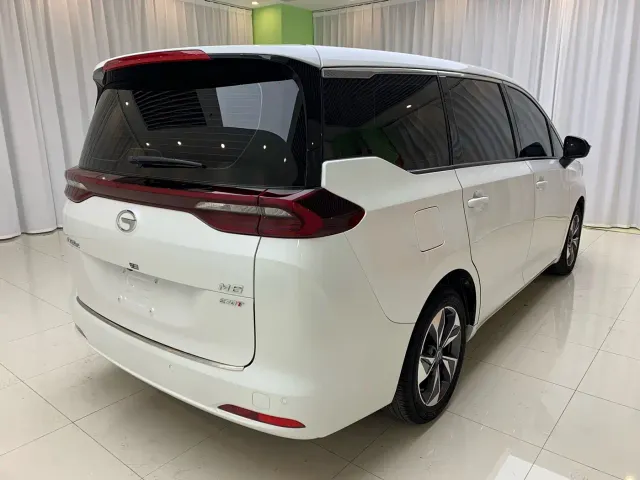 GAC Trumpchi M6 — Фото автомобиля 4