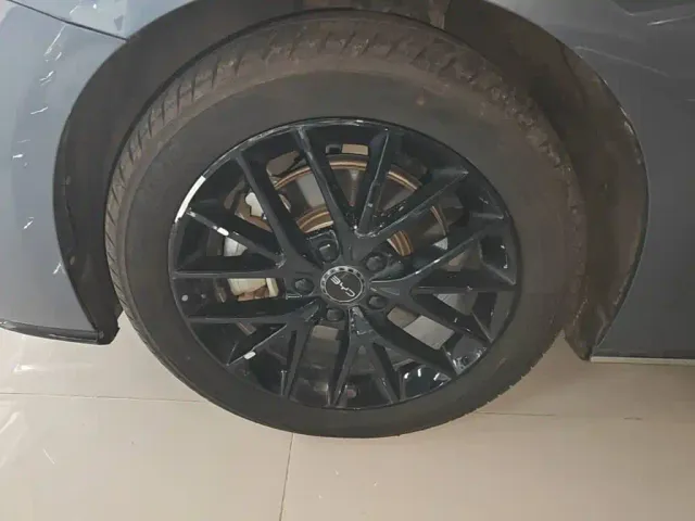 BYD Seal — Фото автомобиля 22