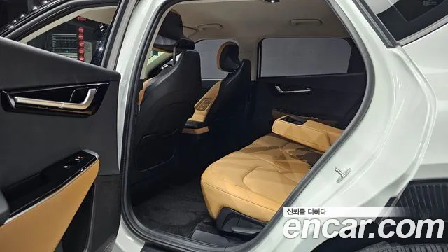 Kia EV6 — Фото автомобиля 23
