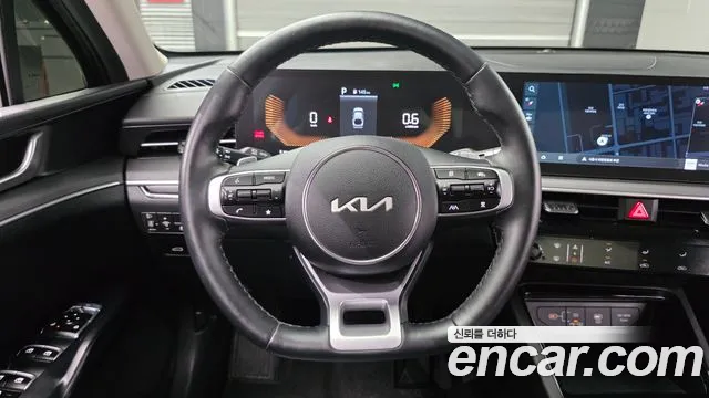 Kia K5 Generation 3 — Фото автомобиля 18