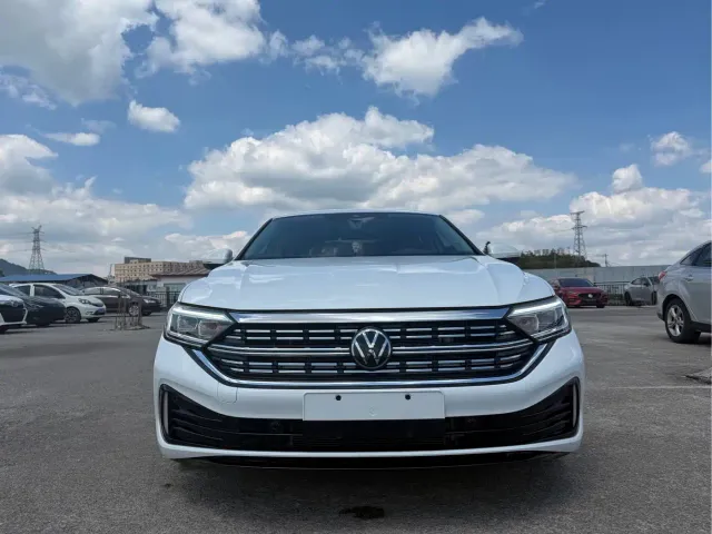 Volkswagen Sagitar — Фото автомобиля 3