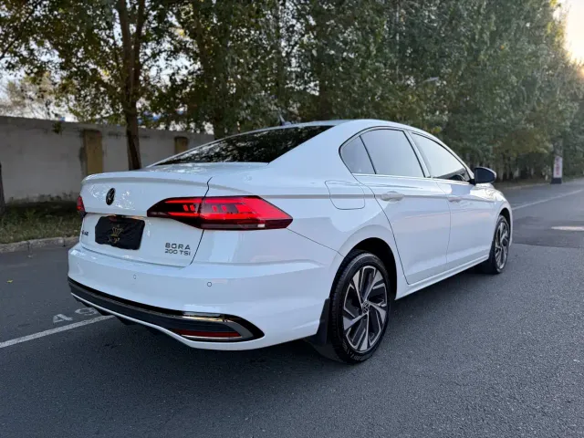 Volkswagen Bora — Фото автомобиля 5