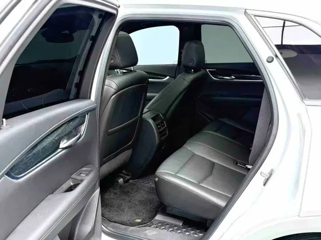 Cadillac XT5 — Фото автомобиля 5