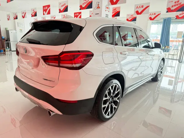 BMW X1 — Фото автомобиля 6