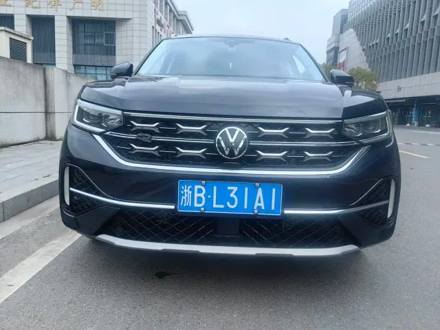Volkswagen Tayron X — Фото автомобиля 3