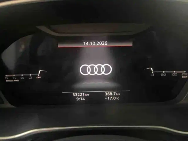 Audi Q3 — Фото автомобиля 9