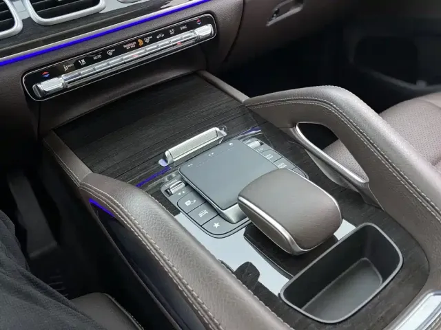 Mercedes-Benz GLE-Class — Фото автомобиля 23