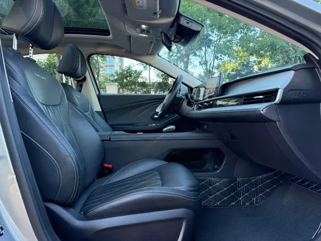 Chery Arrizo 8 — Фото автомобиля 11