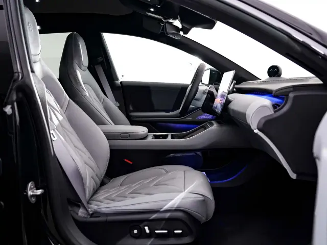 Nio ET5 Touring — Фото автомобиля 11