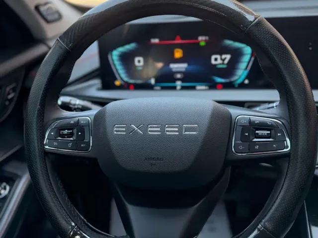 Exeed LX — Фото автомобиля 20