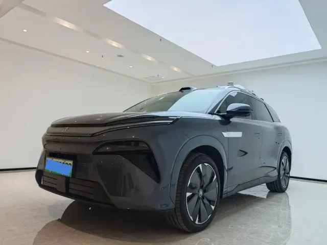 Фотография автомобиля — BYD Tang L