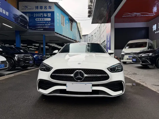 Mercedes-Benz C-Class — Фото автомобиля 2