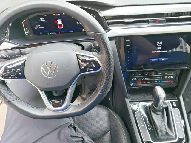 Volkswagen FAW-Volkswagen CC 2024 380TSI Eye-catching Edition — Фото автомобиля 12