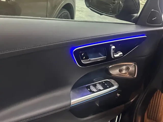 Mercedes-Benz C-Class — Фото автомобиля 4