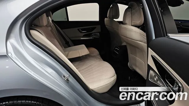 Mercedes-Benz E-Class E-класс W214 — Фото автомобиля 11