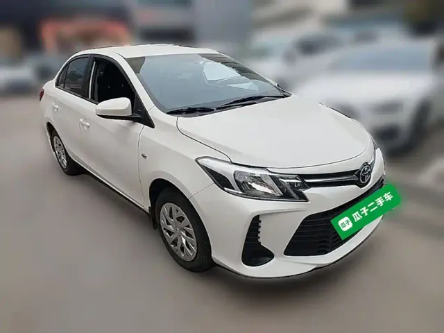 Toyota Vios — Фото автомобиля 5