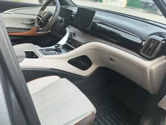 BYD Song Pro — Фото автомобиля 8
