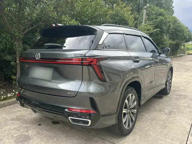 Changan CS75 Plus — Фото автомобиля 12