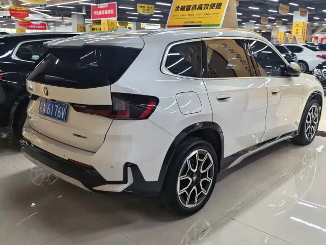 BMW X1 — Фото автомобиля 13