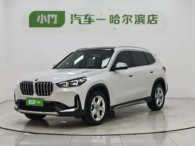 Фотография автомобиля — BMW X1