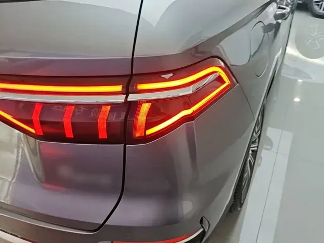 BYD Song Pro — Фото автомобиля 7