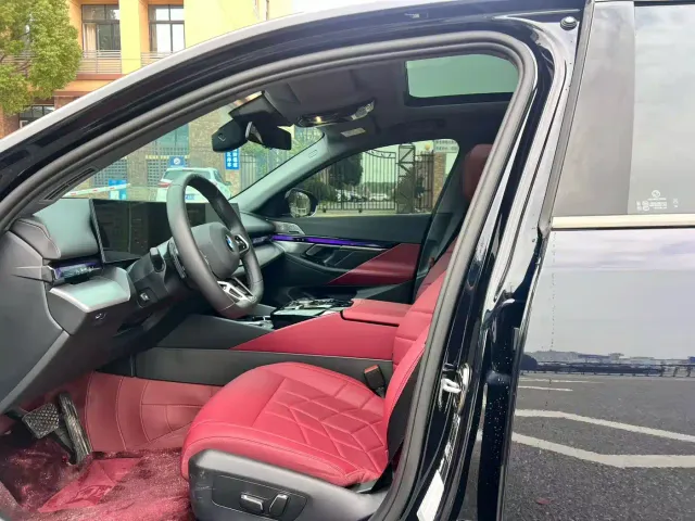 BMW 5 Series — Фото автомобиля 4