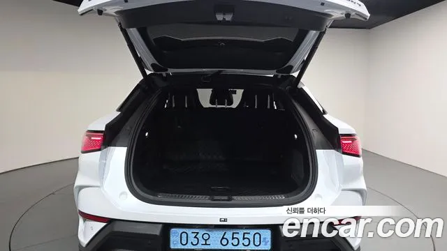 BYD Sealion 7 — Фото автомобиля 17