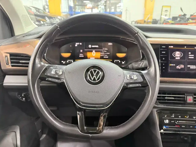 Volkswagen Tharu — Фото автомобиля 14