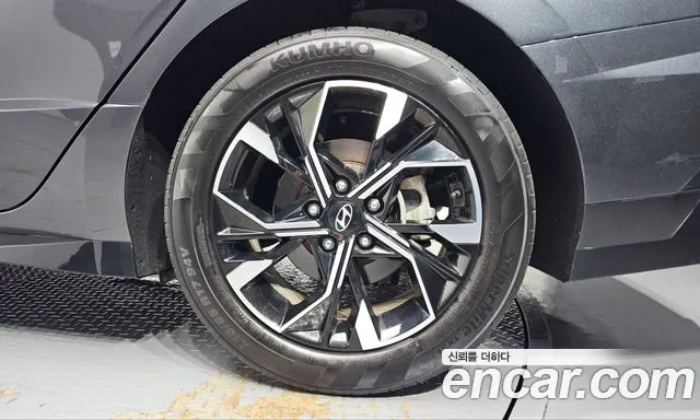 Hyundai Sonata — Фото автомобиля 6