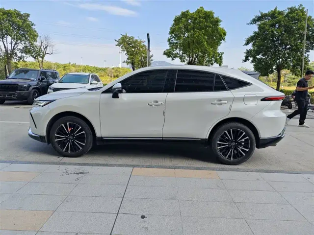 Toyota Venza — Фото автомобиля 3